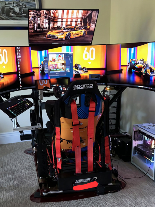 What makes the LowSlider a stand-out motion platform | Race@Home
