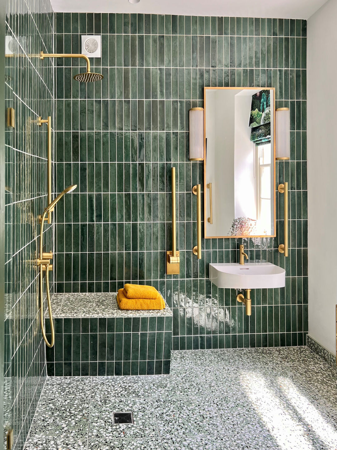 InclusiveDesign | Latest Trends in Accessible Bathrooms