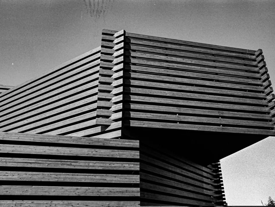 Modern building in black and white