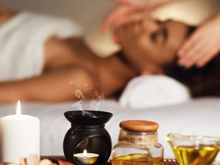 Aroma Facial