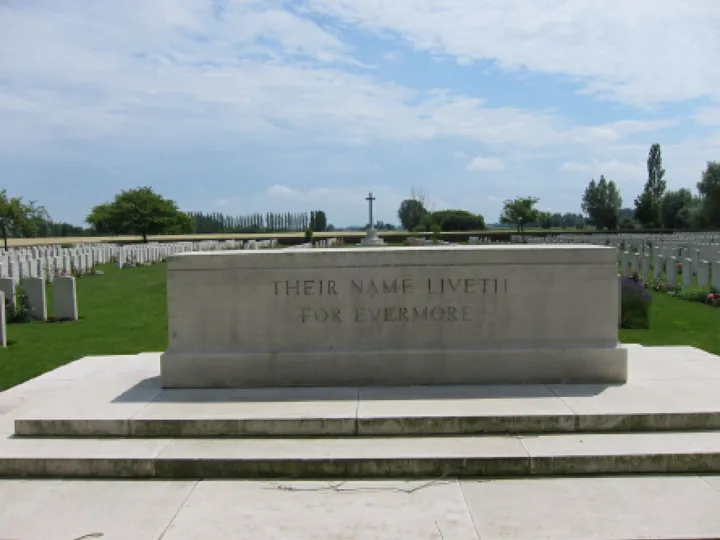 Rue-Petillon Military Cemetery, Fleurbaix