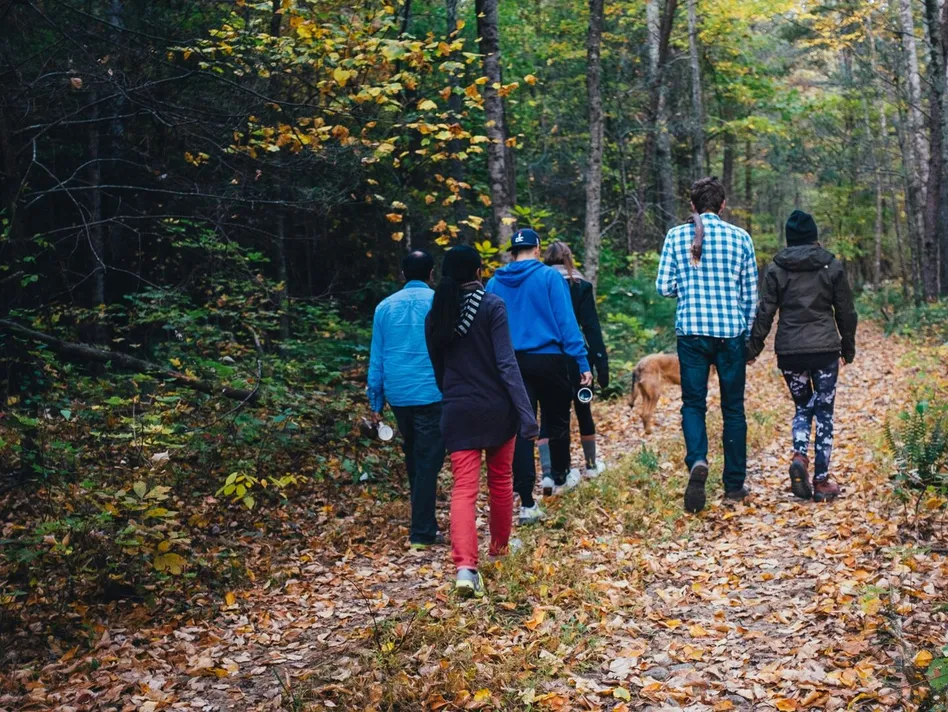 Ashim-D-Silva- at-Unsplash walking picture