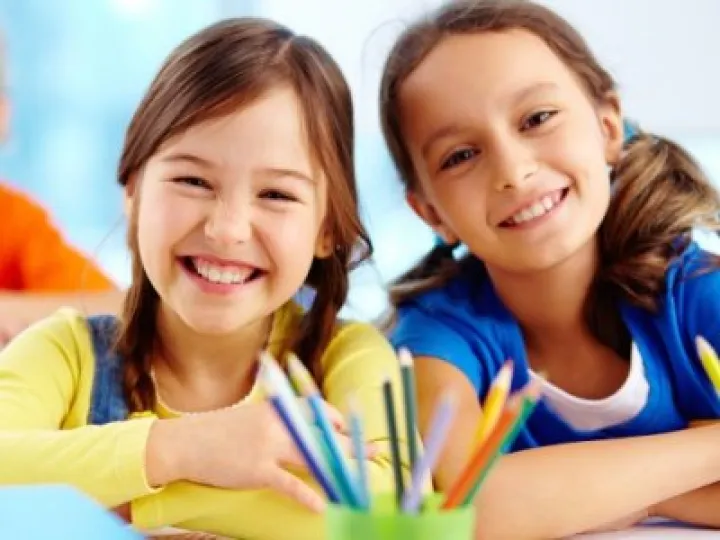 Children playing 07