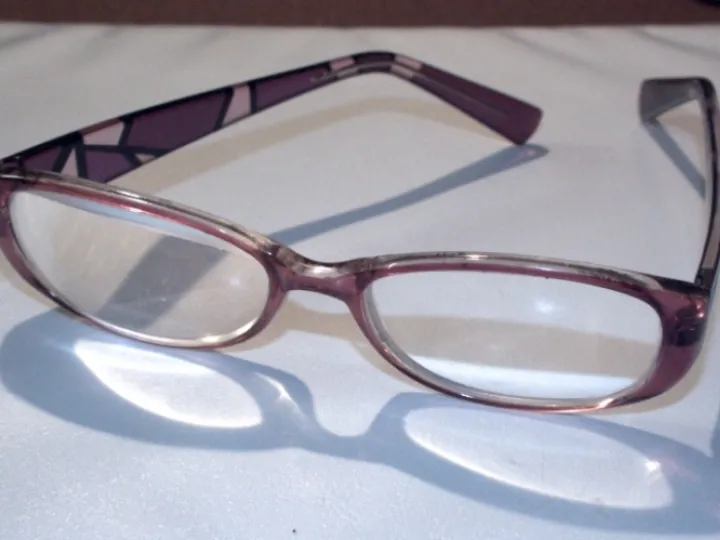 Lost Specs 01