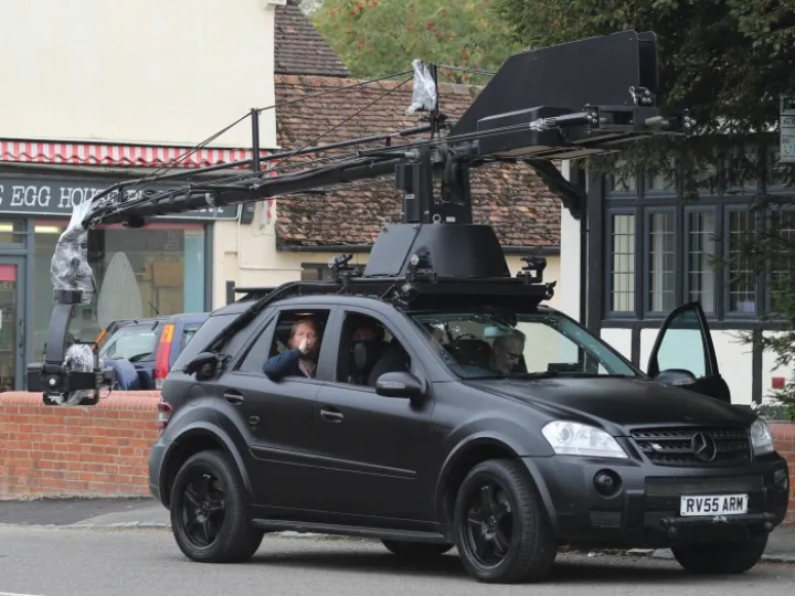 Filming Vehicle 01