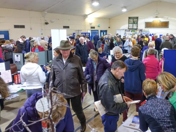 Community Fair 03