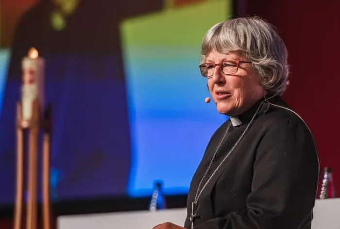 image-2-president-revd-dr-barbara-c-glasson-methodist-conference-birmingham-2019-M392271