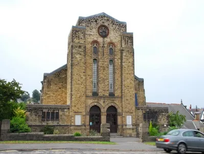 Banner Cross