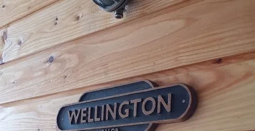 Wellington sign