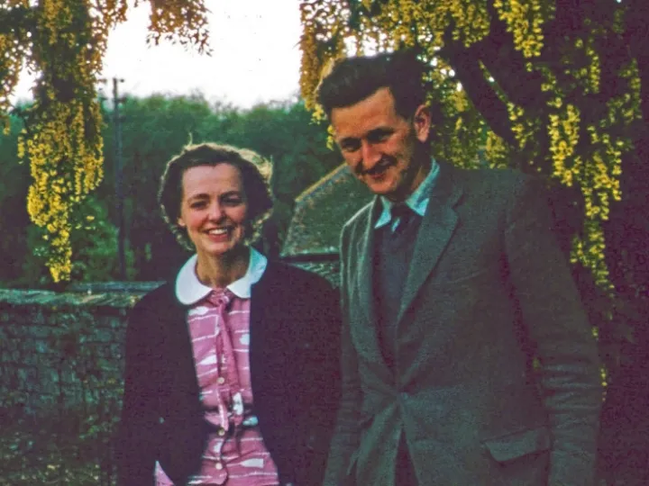 Tom & Mrs Bucknell