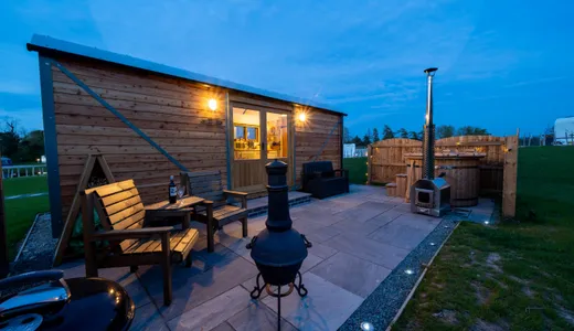 Overwater Luxury Glamping Wellington Exterior 4