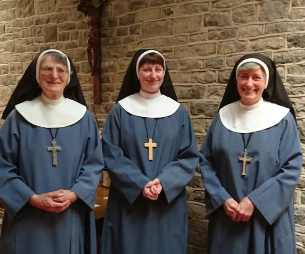 12 Community of St Mary the Virgin