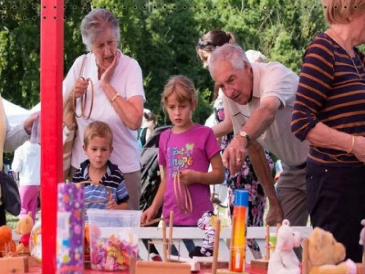 Dinton Fete 01