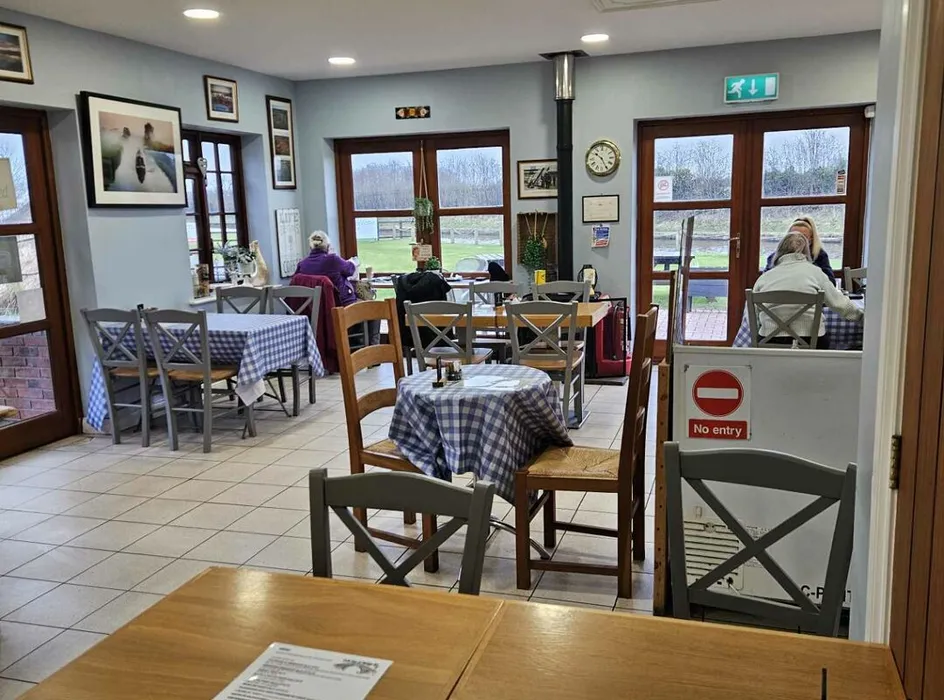 Cafe at Bridge 80