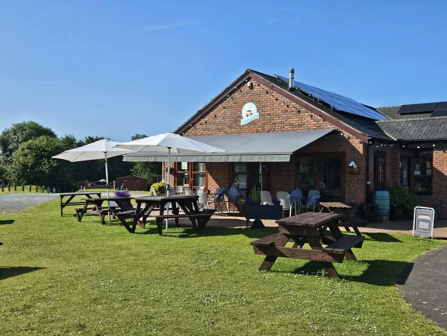 Cafe at Bridge 80