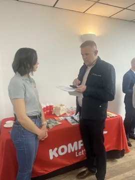 KOMPAN