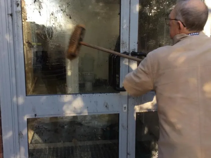 TCC Clearing up the Mess IMG_1318 (1)