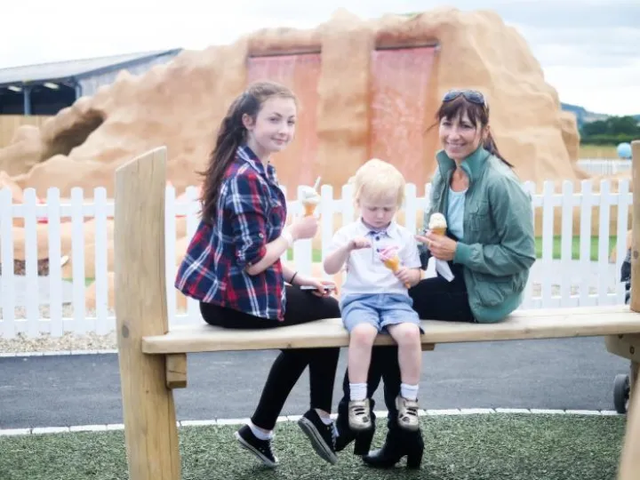 Theicecreamfarm_daisy 39 sgardenchildren23