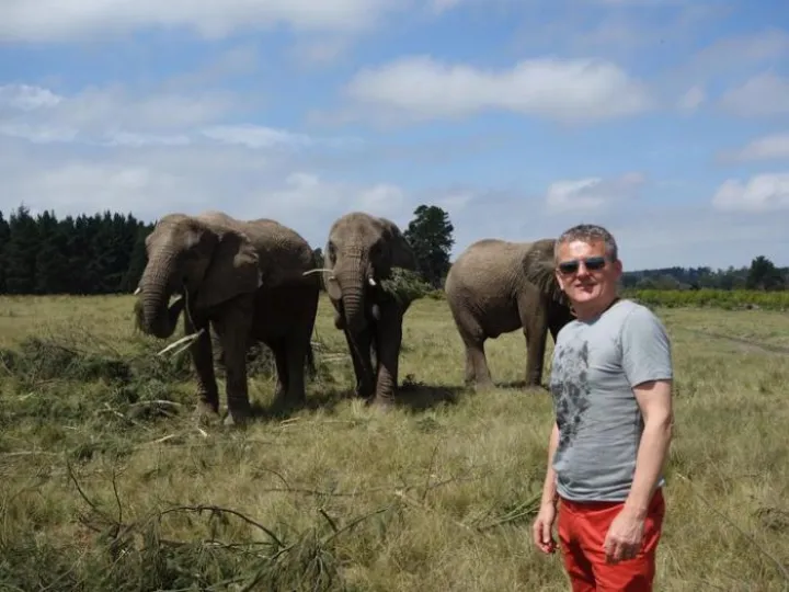 RBR_TCH_020217ZOORUNNER_01