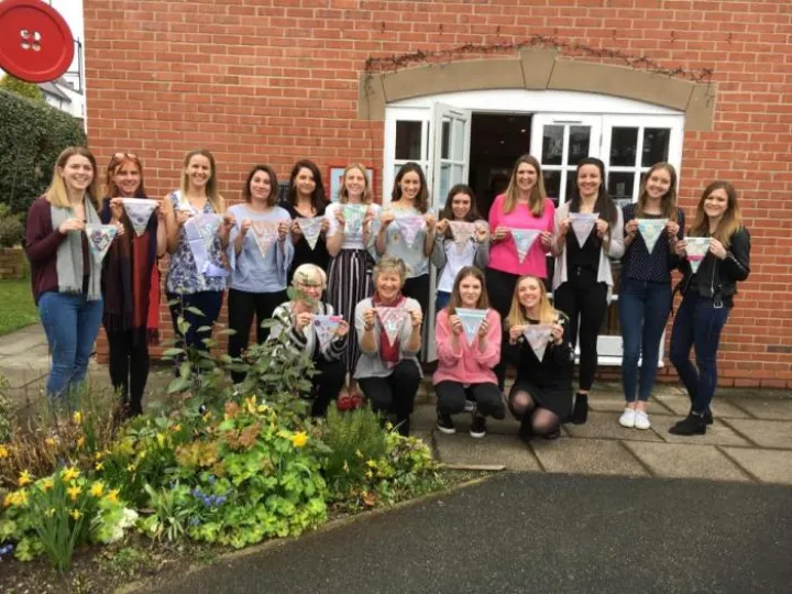 30226037_1789204421144241_4610984974194500623_n