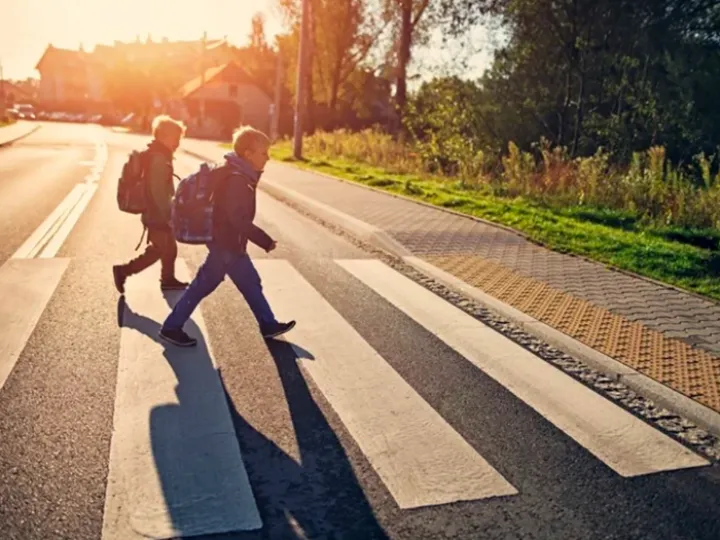 Kids Crossing Road