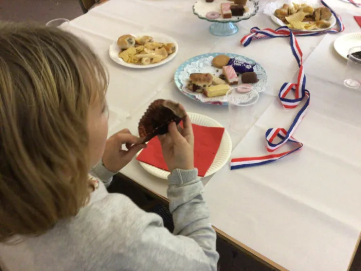 944B8868-0591-434B-A781-3E4F8EEE58E5