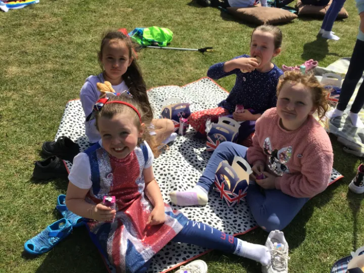 4808CDC7-6959-43DD-B5A3-70C4E96A08BA