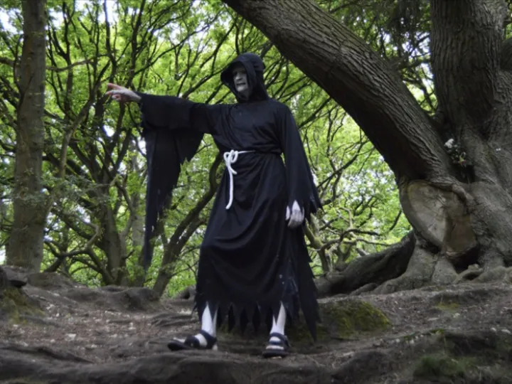 70404523-9D37-4EE7-9712-0D81E63C39CE