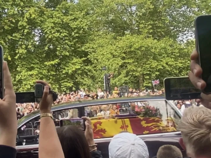 43C2608E-39BB-4BE0-B192-2F8822BBD85F