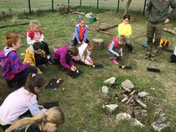 D4B01352-4C32-4C62-BAD9-CD5D55173274