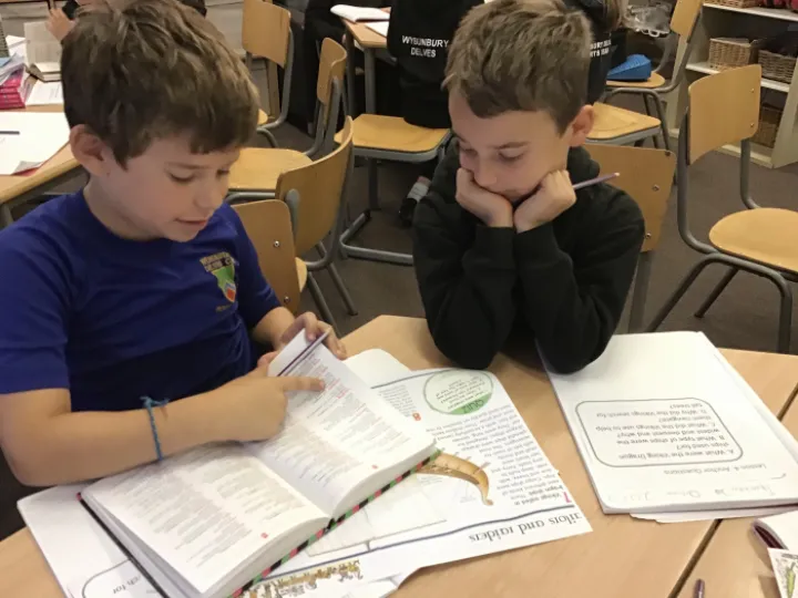 FE90D50C-4D7D-4B28-9EDC-F87BE5FC0675