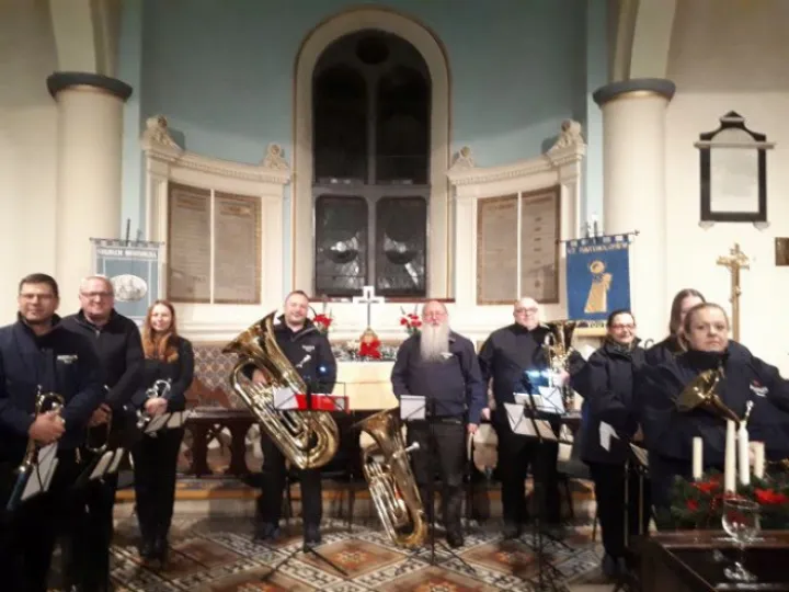 CarolsRoundTheTree2022f