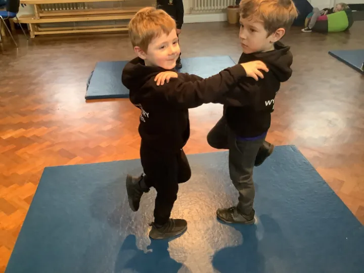 C6E1F23E-62C5-42A8-9FB1-1322735E8B4C