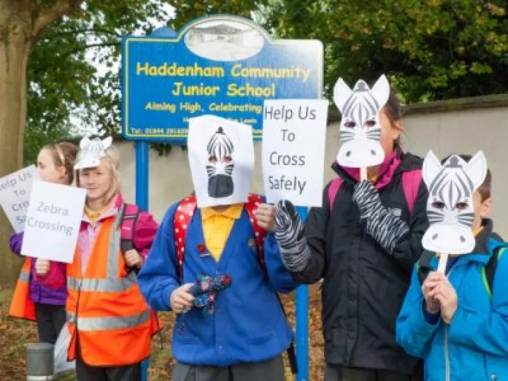 School Crossing Campaign 02