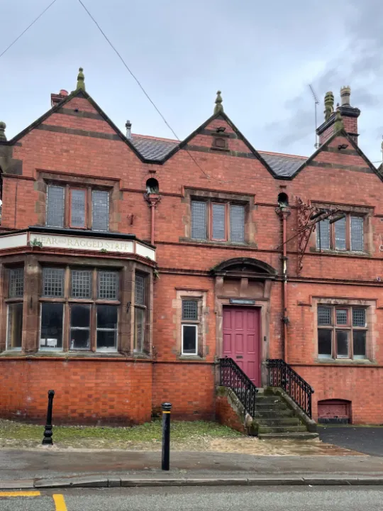 Bear and ragged staff