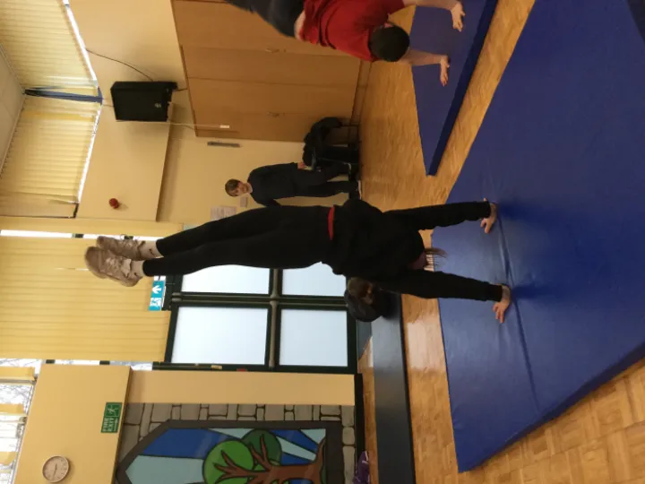 7243c02b-4f0f-419a-985a-330f46d8ed85