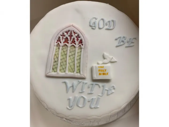 Tmc Rev Jo Brown Final Service At Tarvin – Cake 4x