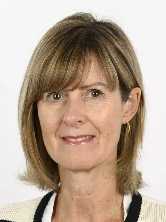 Karen Edge – resized