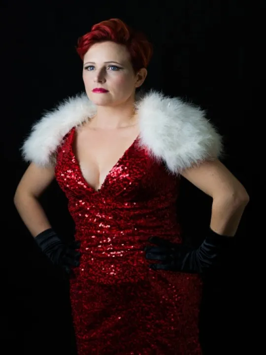 Gloria Sunset &ndash; Vintage Singer