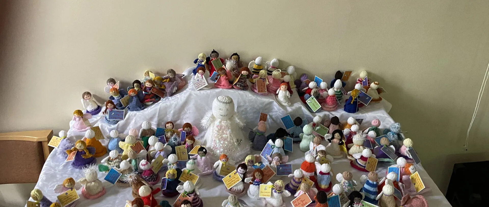 Knitted Angels 01
