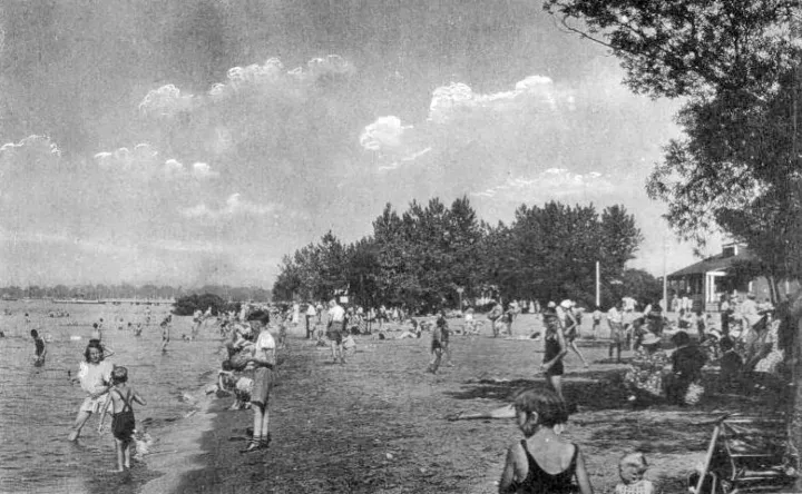 HS54 Olympic_beach_centre_island_toronto_1944 Ed2