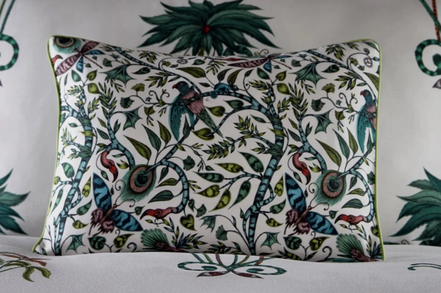 Cushion with leaf patterns