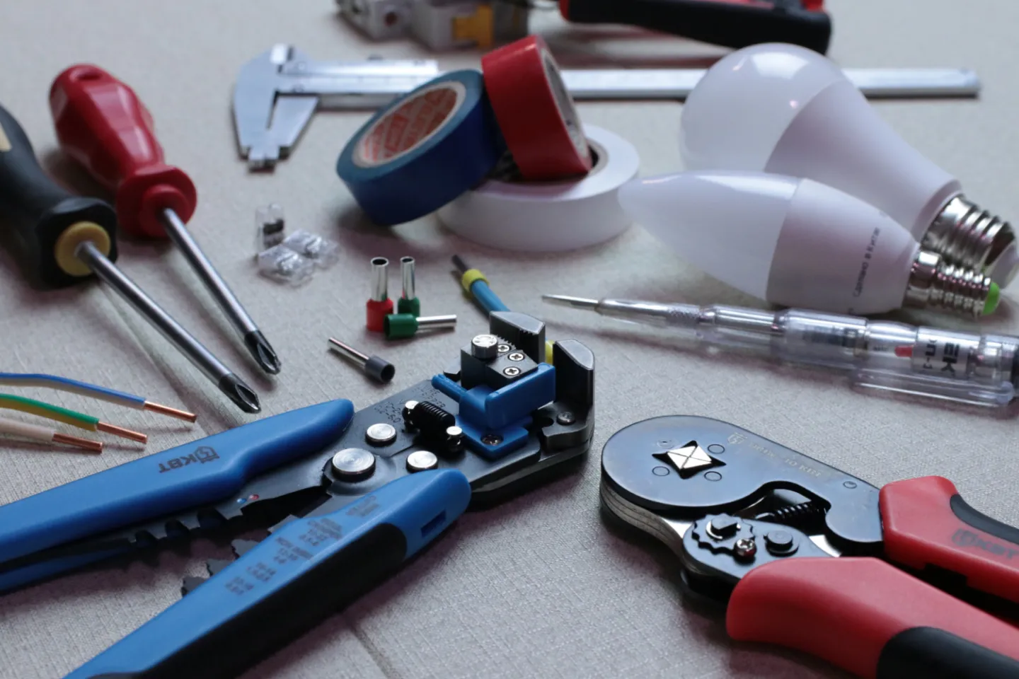 Selection of maintenance tools