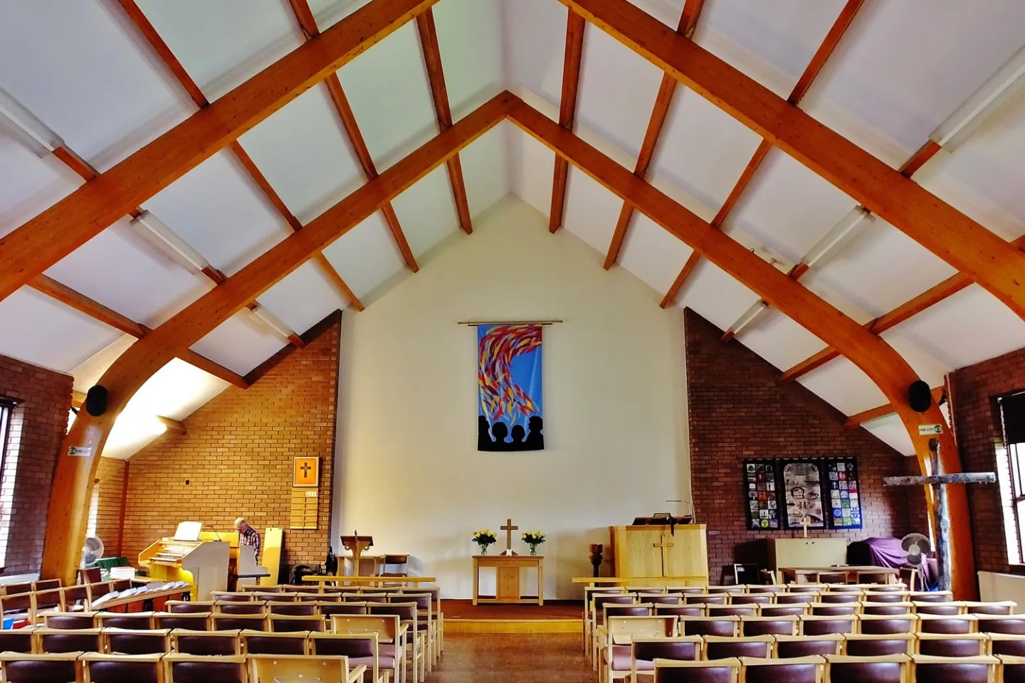 Romiley Methodist Church &ndash; Interior