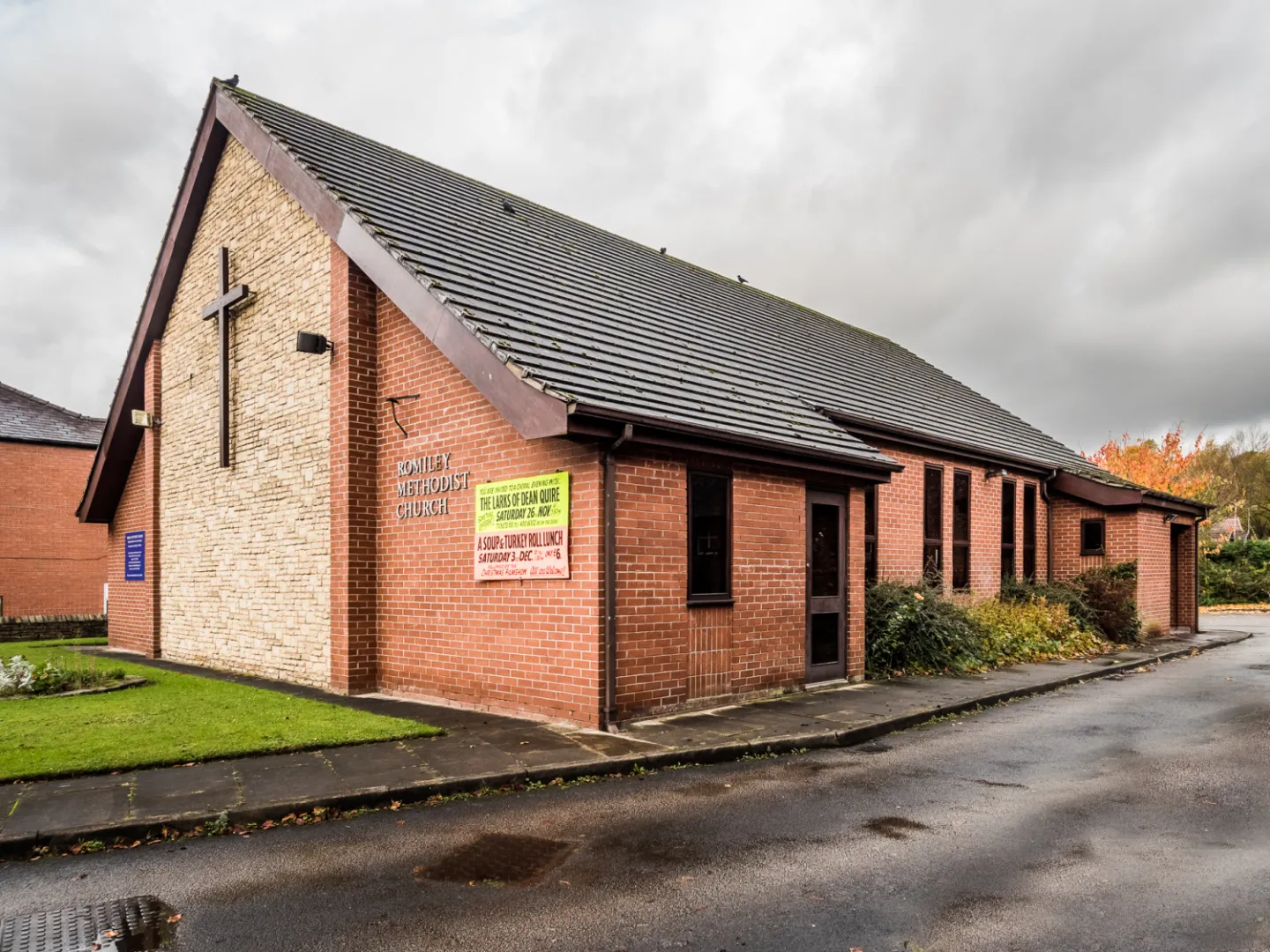 Romiley Methodist Church &ndash; Exterior