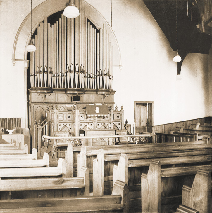 CollegeRdChurchInt 725