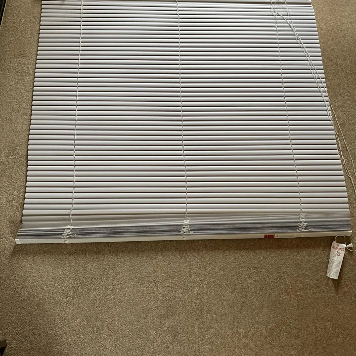 Two white PVC Venetian Blinds – Items for sale