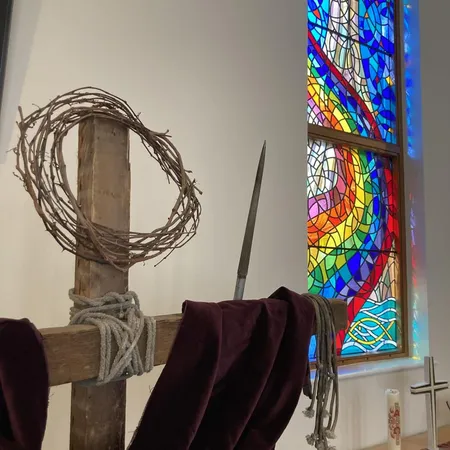 Exhibition of Crosses (2)