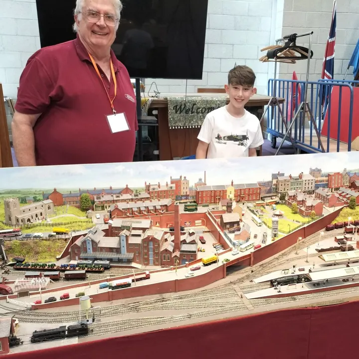 Model Transport Sept 2026 – 1
