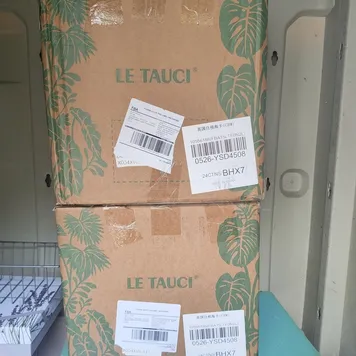 Strong Cardboard Boxes – Items free to a good home!